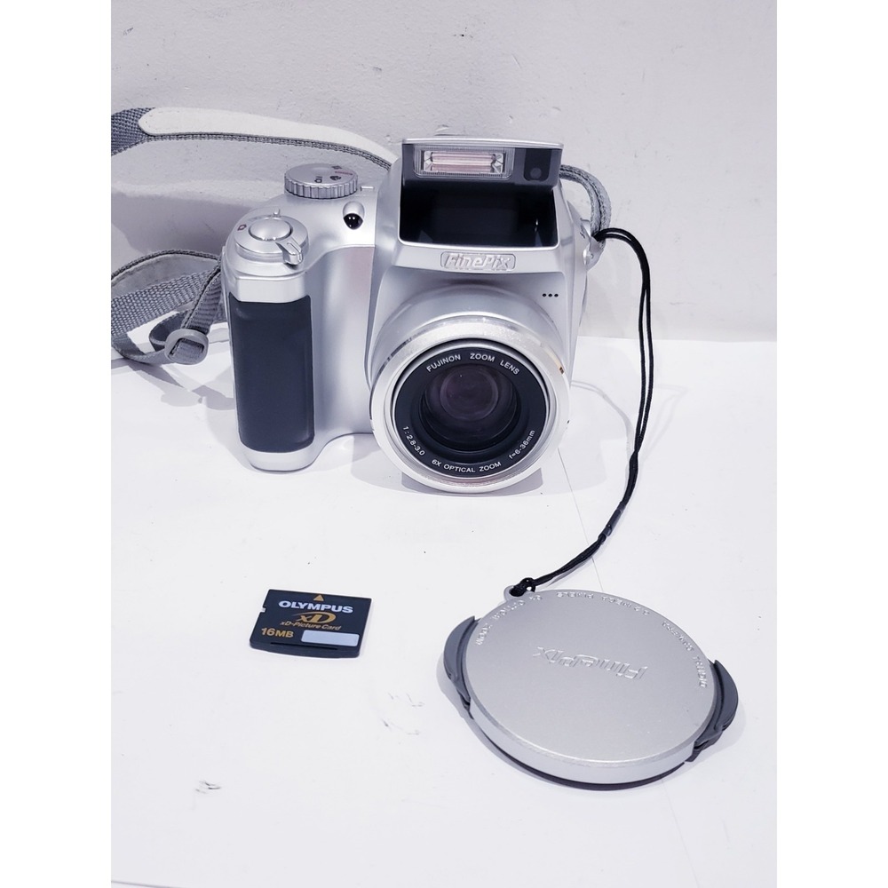Fujifilm FinePix 3800 3.2 MP 6x Optical Zoom Digital Camera